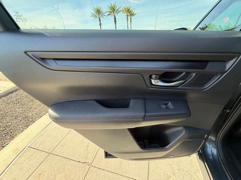 Used 2025 Honda CR-V Sport-L image 25