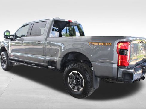 Used 2023 Ford F350 Lariat w/ Tremor Off-Road Package AWD/4WD image 14