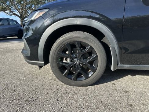 Used 2023 Honda HR-V Sport image 12