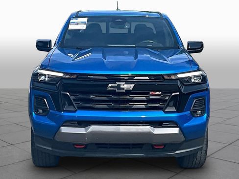 Used 2023 Chevrolet Colorado Z71 w/ Z71 Convenience Package 2 AWD/4WD image 4