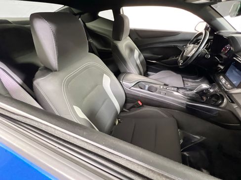 Used 2017 Chevrolet Camaro SS image 25