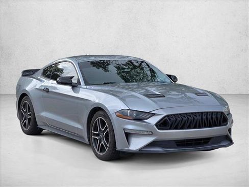 Used 2023 Ford Mustang Premium RWD image 3