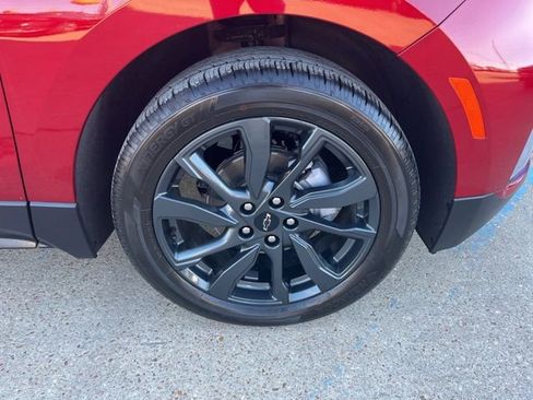 Used 2023 Chevrolet Equinox RS image 8