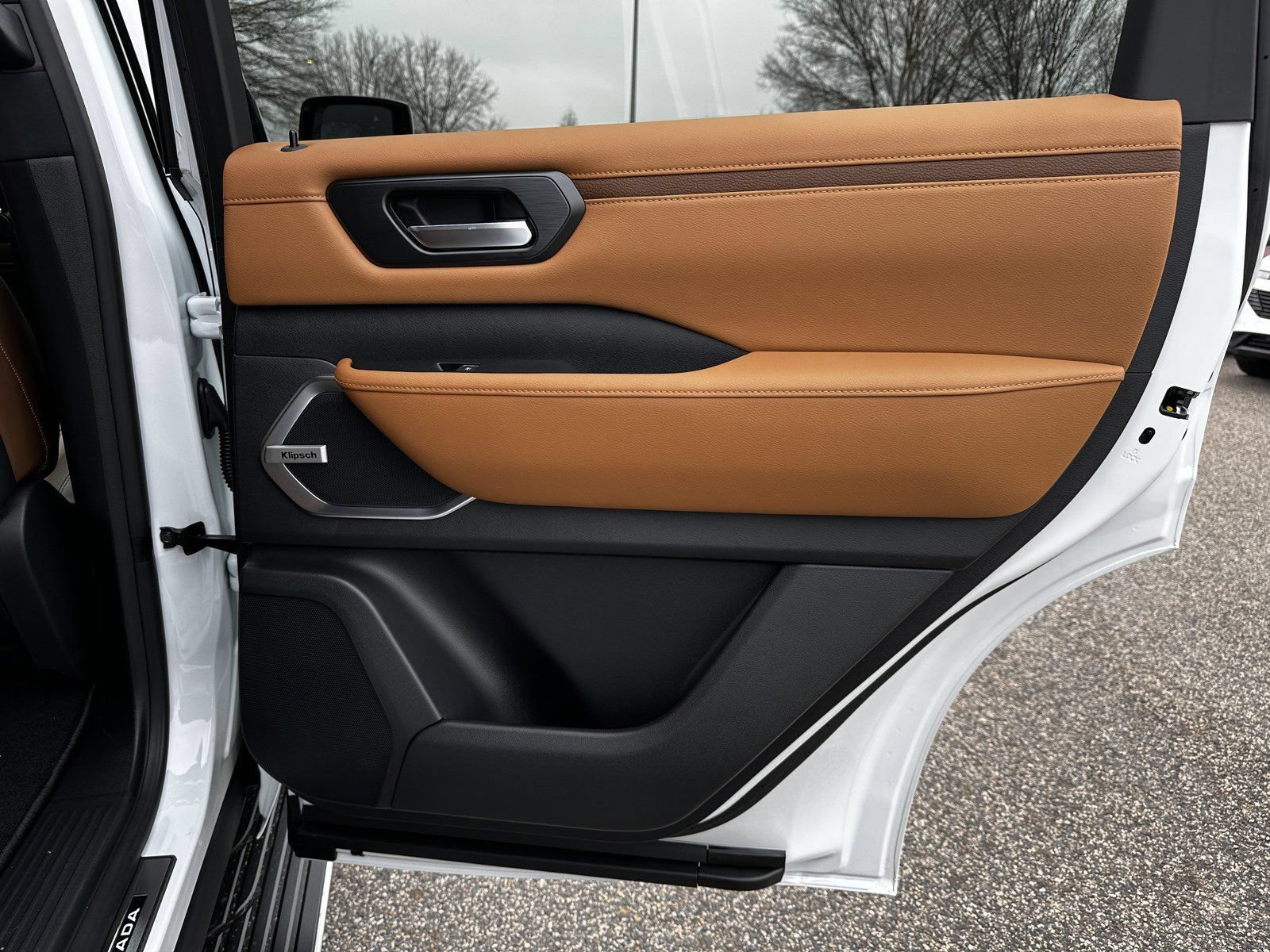New 2026 Nissan Armada Platinum Reserve AWD/4WD image 17