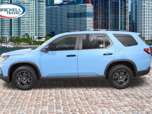 Used 2024 Honda Pilot TrailSport image 11