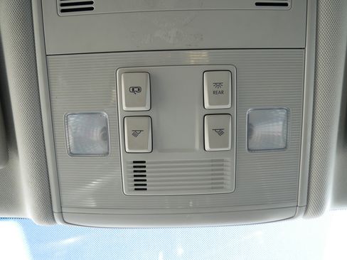 Used 2019 Volkswagen Jetta S image 25