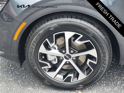 Certified 2024 Kia Sportage EX FWD image 8