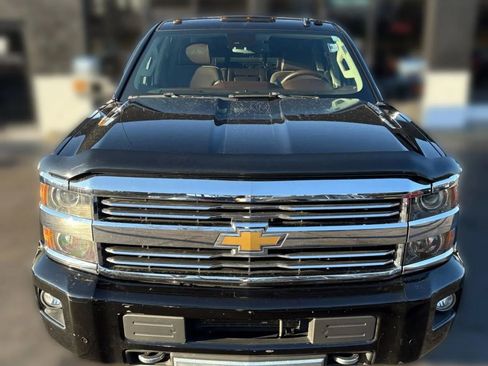 Used 2015 Chevrolet Silverado 3500 High Country w/ Duramax Plus Package image 9