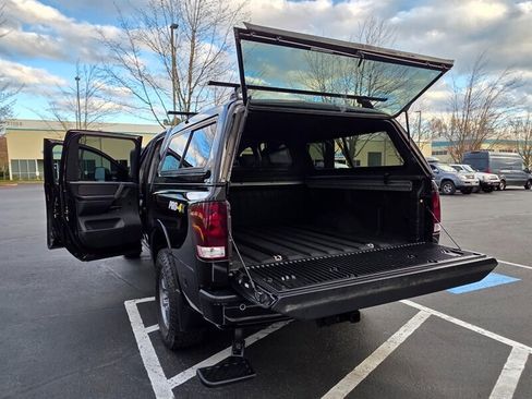 Used 2014 Nissan Titan PRO-4X image 27