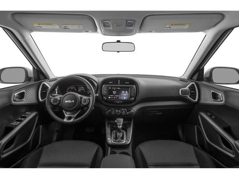 Used 2022 Kia Soul LX w/ Technology Package image 5