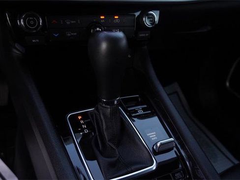Certified 2023 Jeep Compass Latitude image 24