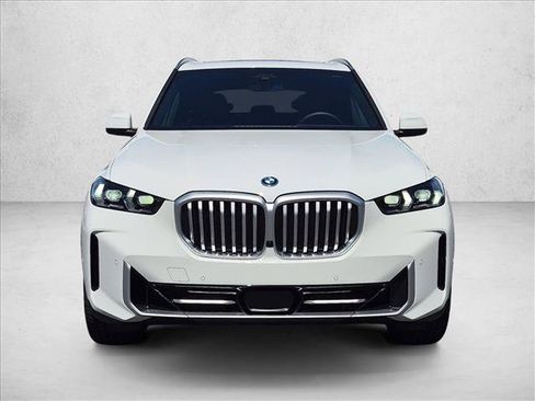 New 2026 BMW X5 xDrive50e AWD/4WD image 6