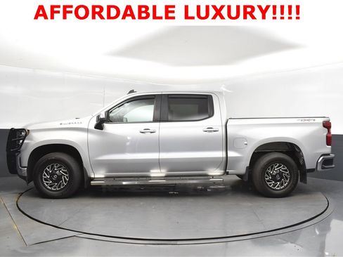 Used 2020 Chevrolet Silverado 1500 LT w/ All-Star Edition image 4