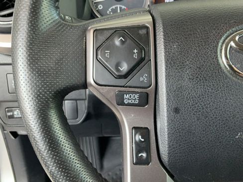 Used 2023 Toyota Tacoma SR5 w/ Technology Package RWD image 9