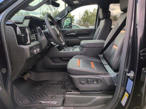 New 2026 GMC Sierra 2500 AT4 w/ AT4 Premium Plus Package AWD/4WD image 12