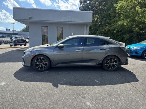 Used 2019 Honda Civic Sport image 3