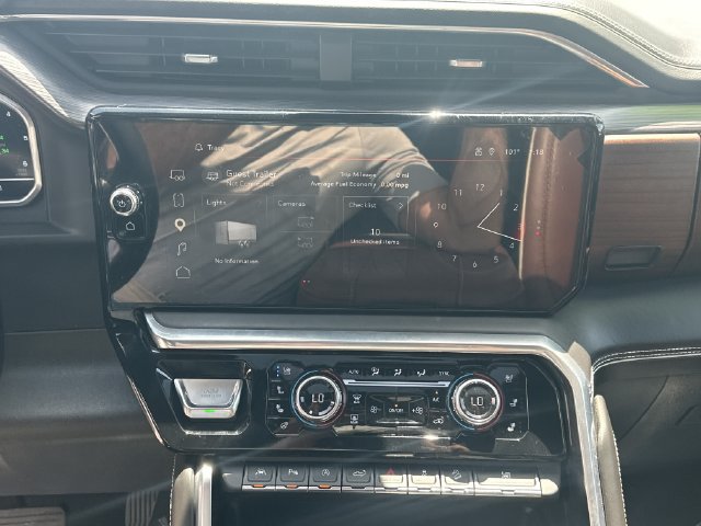 Used 2023 GMC Sierra 1500 Denali Ultimate AWD/4WD image 19
