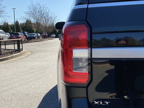 Used 2022 Ford Expedition Max XLT image 45