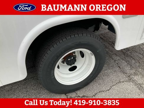 New 2025 Ford E-350 and Econoline 350 Super Duty w/ Power Equipment Group RWD image 24