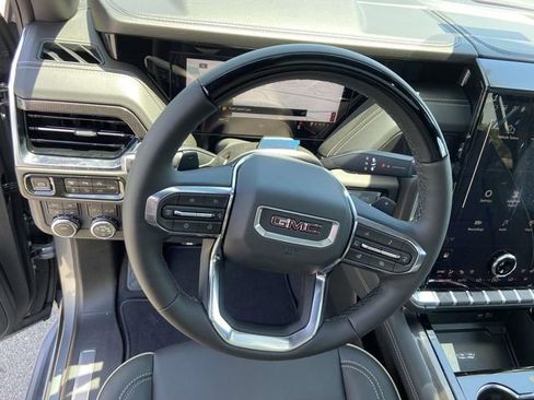 New 2026 GMC Yukon XL Elevation w/ Elevation Premium Package AWD/4WD image 14