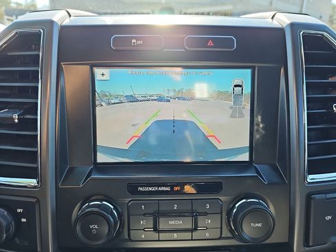 Used 2017 Ford F150 XLT w/ Equipment Group 302A Luxury image 26