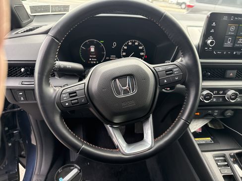 Used 2025 Honda CR-V Sport-L image 5