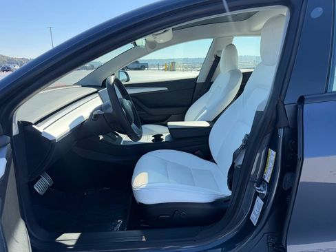 Used 2023 Tesla Model 3 Performance AWD/4WD image 11