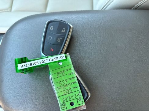 Used 2017 Cadillac XT5 Luxury w/ Driver Awareness Package image 36