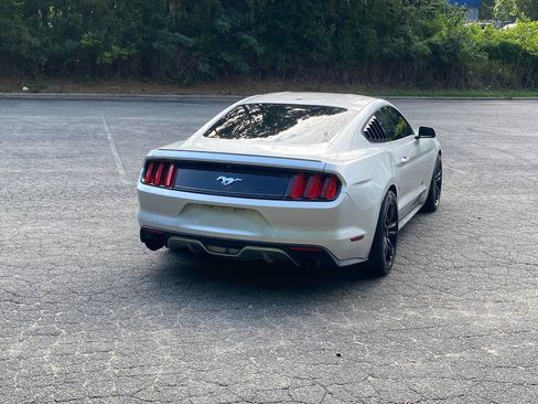 Used 2016 Ford Mustang Premium RWD image 5