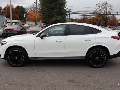 Used 2024 Mercedes-Benz GLC 300 4MATIC w/ AMG Line image 8