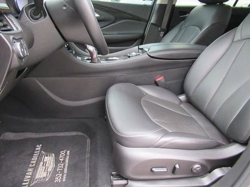 Used 2020 Buick Envision Essence image 15