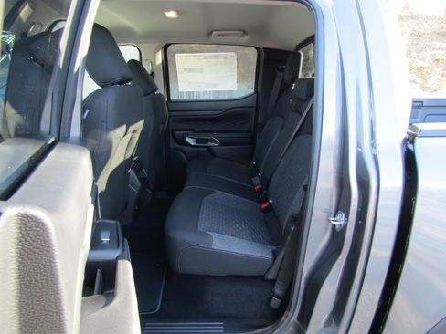 New 2025 Ford Ranger XLT image 16