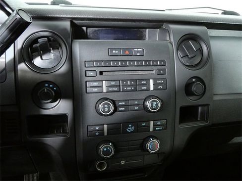 Used 2012 Ford F150 STX w/ STX Decor Pkg image 19