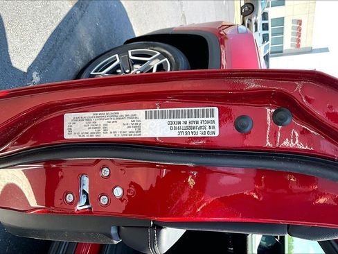 New 2026 Jeep Cherokee Limited image 8