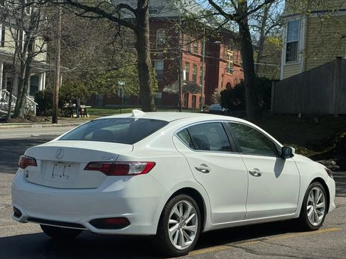 Used 2018 Acura ILX image 5