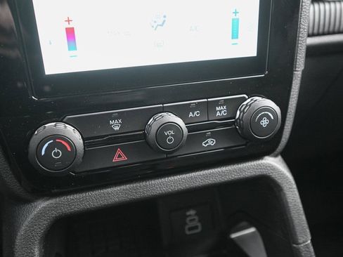 New 2025 Ford Ranger XLT w/ Black Appearance Package image 30