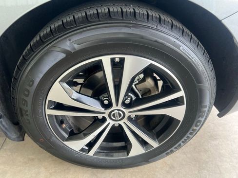 Used 2023 Nissan Sentra SV image 27