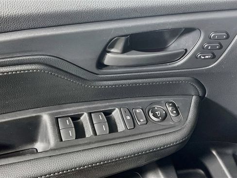 Used 2025 Honda Odyssey Sport-L image 16