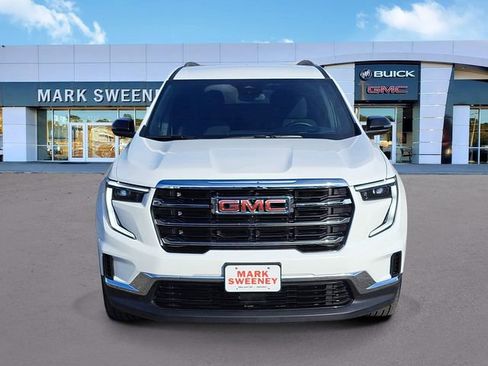 Used 2025 GMC Acadia Elevation image 2