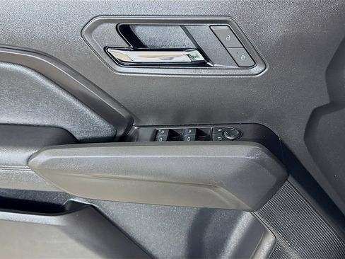 Used 2025 GMC Canyon Elevation RWD image 16
