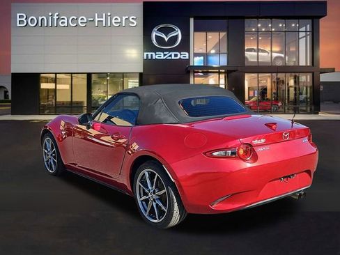 Used 2016 MAZDA MX-5 Miata Grand Touring image 3