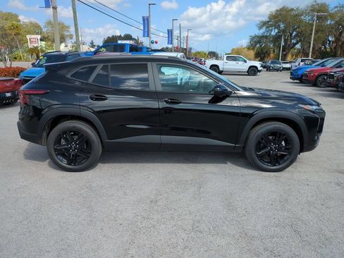 Used 2026 Chevrolet Trax ACTIV w/ Driver Confidence Package FWD image 3