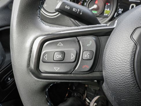 Used 2024 Jeep Wrangler Unlimited Rubicon 4xe AWD/4WD image 19