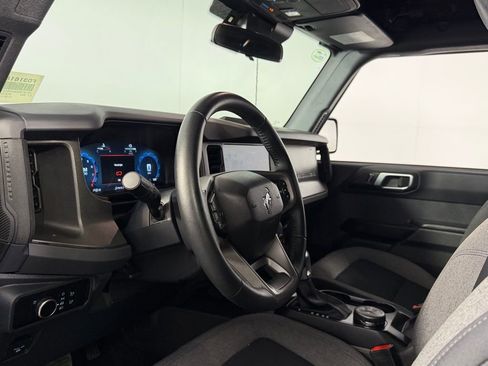 Used 2025 Ford Bronco Big Bend image 19