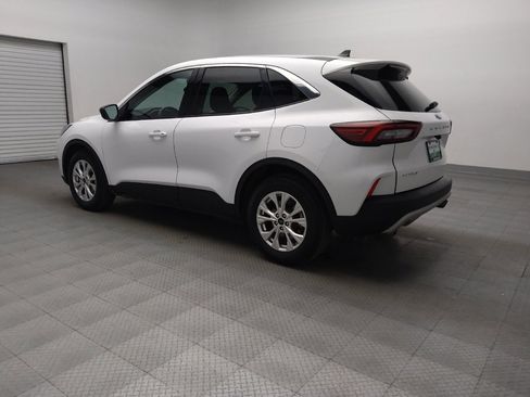 Used 2023 Ford Escape Active image 5