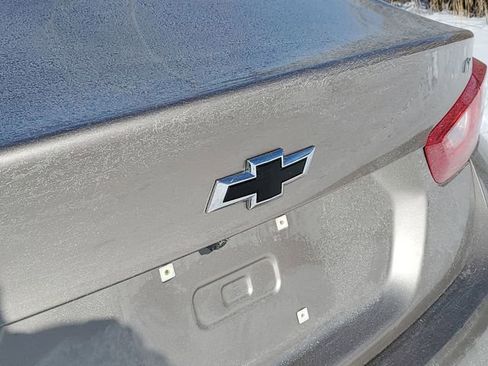 Used 2025 Chevrolet Malibu LT image 32