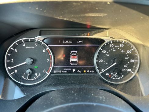 Used 2024 Nissan Rogue SV FWD image 21