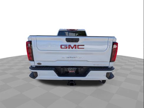 New 2026 GMC Sierra 3500 Denali w/ Denali Reserve Package AWD/4WD image 5