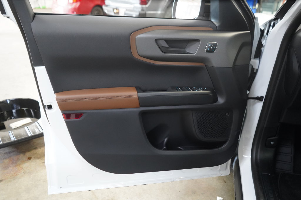 New 2026 Ford Bronco Sport Outer Banks w/ Outer Banks Tech Package+ AWD/4WD image 16