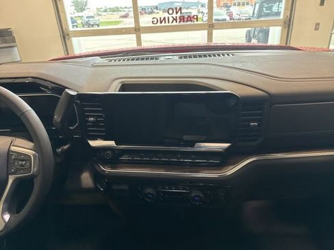 New 2026 Chevrolet Silverado 1500 LT w/ Z71 Off-Road Package image 30